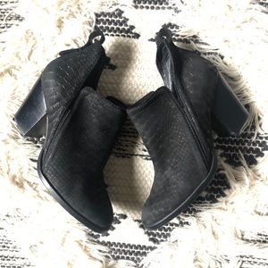Jeffrey Campbell Black Snakeskin Booties